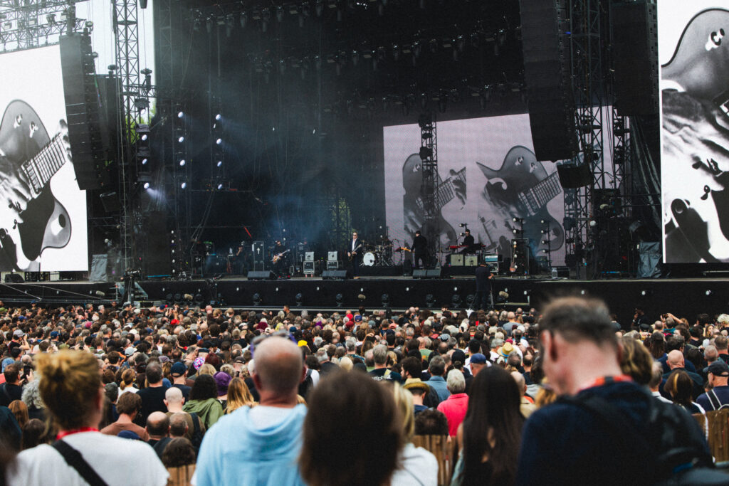 Le groupe Interpol en concert sur la grande scène du festival Rock en Seine 2026 à Saint Cloud le 30 août 2026