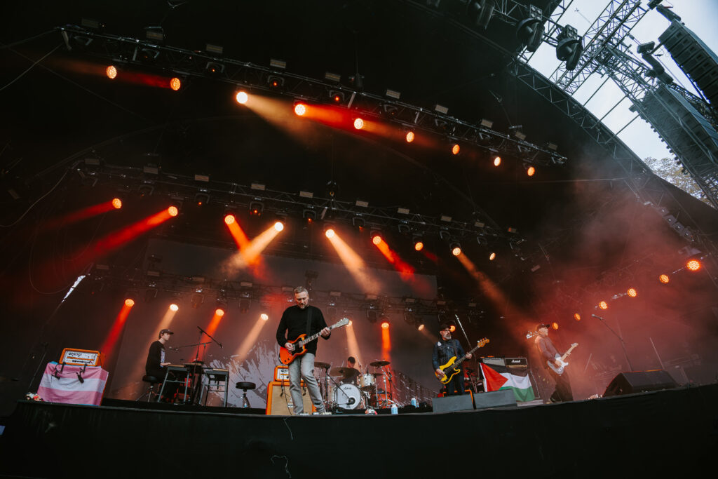 Le groupe Mogwai en concert au festival Rock en scène à Saint Cloud le 30 août 2026.