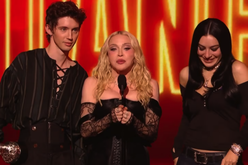 Troye Sivan, Madonna et Charli xcx sur la scène des MTV Video Music Awards 2026