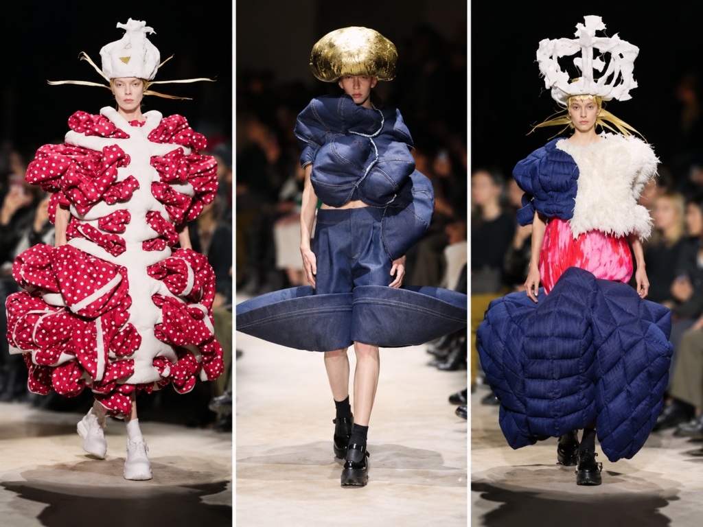 Trois silhouettes du défilé Comme des Garçons printemps-été 2027 à Paris, avec robe rouge à pois blancs, ensemble bleu marine sculptural et robe volumineuse rose et bleue.